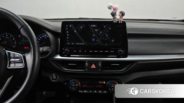 Kia The New K3 2nd generation 2021 Белый из Кореи, фото 5