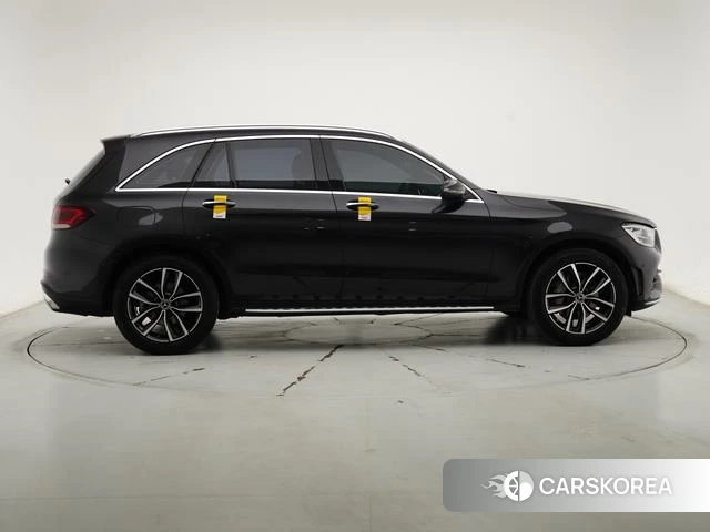 Mercedes-Benz GLC 2021 Темно-серый из Китая, фото 5