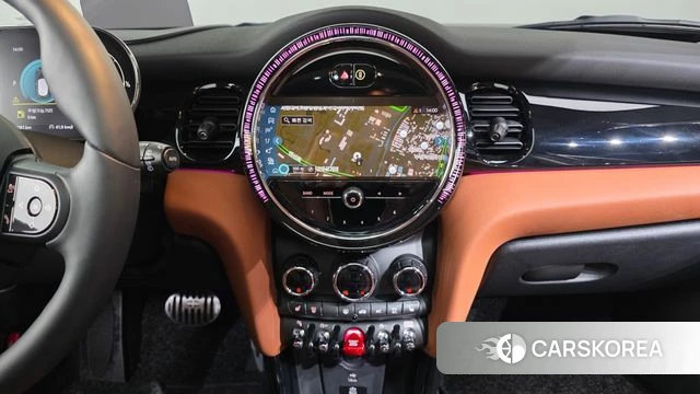 Mini Cooper S 2024 Черный из Кореи, фото 5