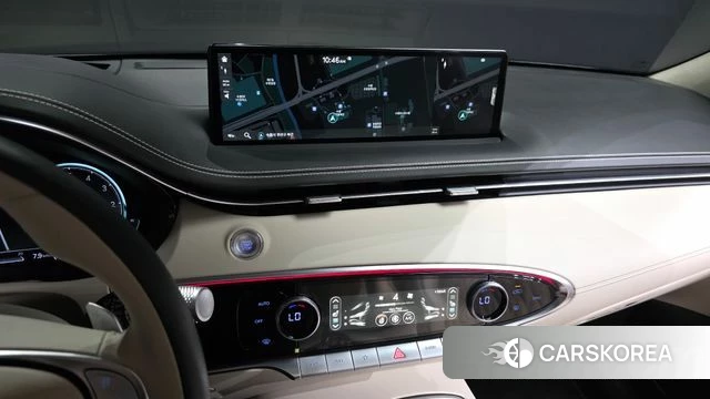 Genesis GV70 2023 Серый из Кореи, фото 5