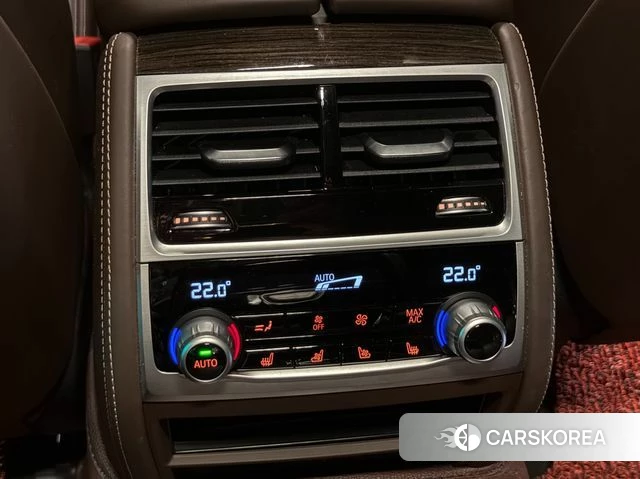 BMW 7 Series (G11) 2020 Черный из Кореи, фото 5