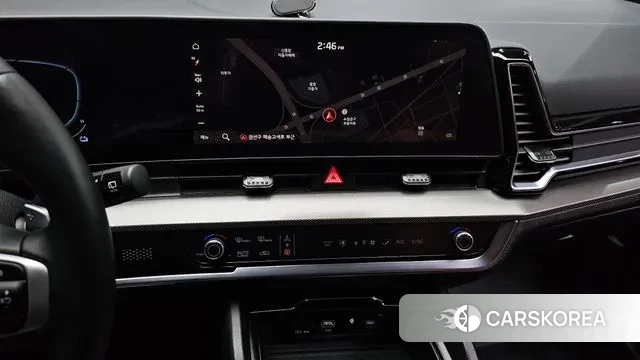 Kia Sportage 5th Generation Hybrid 2024 Черный из Кореи, фото 5