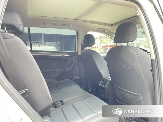 Volkswagen Tiguan L 2021 Белый из Китая, фото 5
