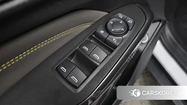 Chevrolet (GM Daewoo) Trax Crossover 2023 Белый из Кореи, фото 5