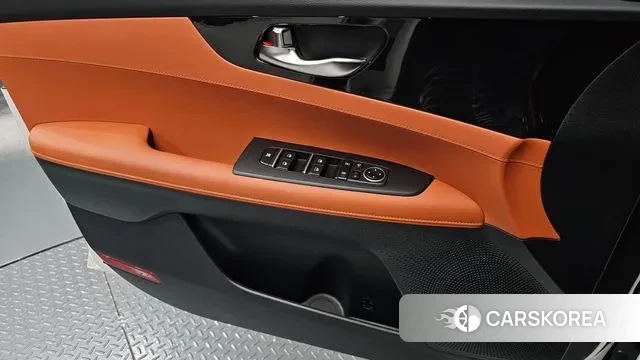 Kia The New K3 2nd generation 2023 Белый из Кореи, фото 5