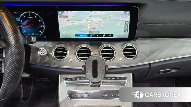 Mercedes-Benz E-Class W213 2020 Синий из Кореи, фото 5