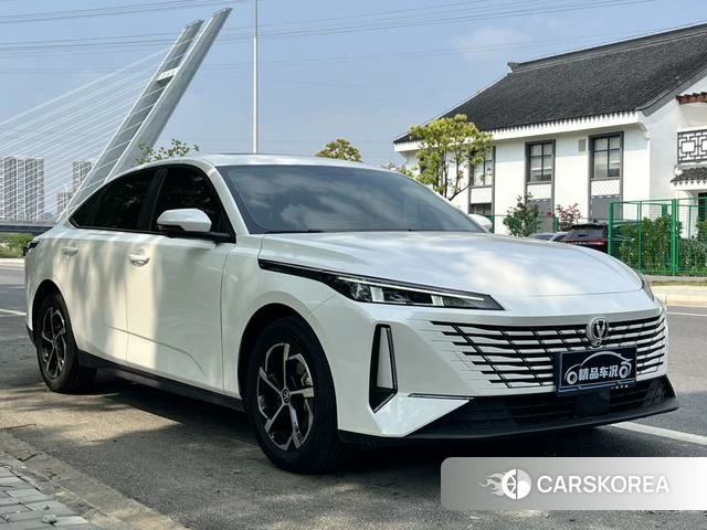 Chang'an Yidong 2025 Белый из Китая, фото 5