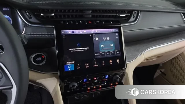 Jeep Grand Cherokee (WL) 2023 Черный из Кореи, фото 5