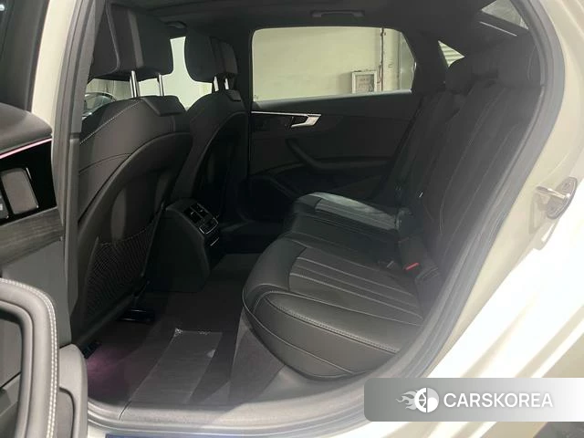 Audi A4L 2023 Белый из Китая, фото 5