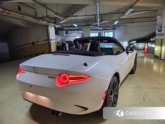 Mazda MX-5 MIATA 2025 Белый из Кореи, фото 5