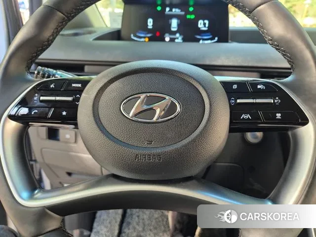 Hyundai Staria 2024 Серебристо-серый из Кореи, фото 5