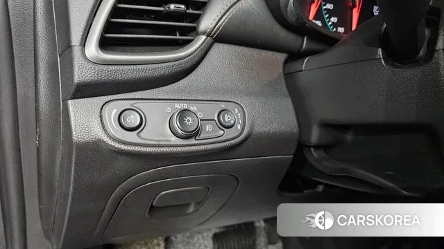 Chevrolet (GM Daewoo) The New Trax 2018 Черный из Кореи, фото 5