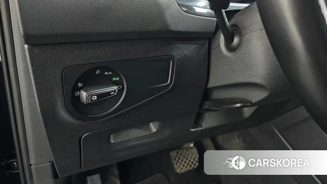 Volkswagen Tiguan second Generation 2022 Черный из Кореи, фото 5