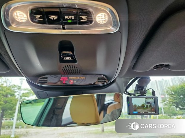 Volvo V60 Cross-Country 2nd Generation 2021 Белый из Кореи, фото 5