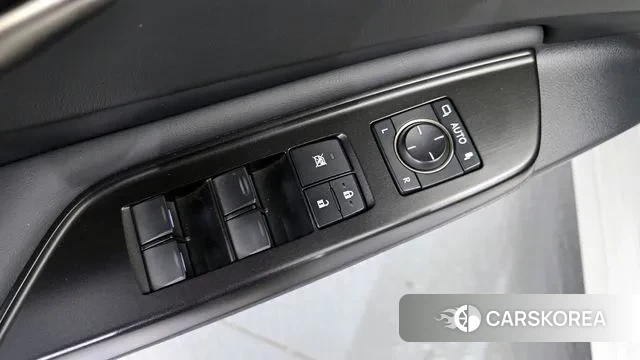 Lexus ES300h 7th generation 2019 Белый из Кореи, фото 5