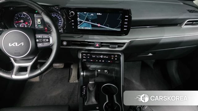 Kia K5 3rd generation 2022 Белый из Кореи, фото 5