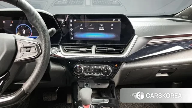 Chevrolet (GM Daewoo) Trax Crossover 2023 Белый из Кореи, фото 5