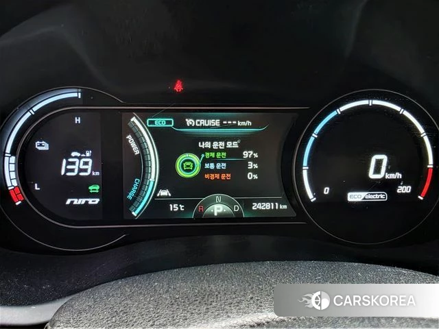Kia Niro EV 2018 Серебряный из Кореи, фото 5