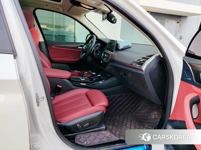 BMW X3 2024 Белый из Китая, фото 5