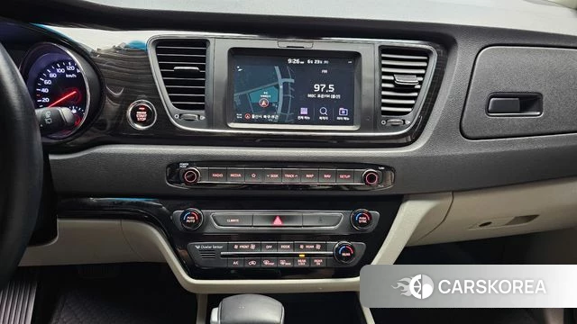 Kia The New Carnival 2020 Белый из Кореи, фото 5