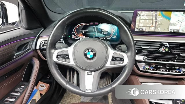 BMW 5 Series (G30) 2020 Белый из Кореи, фото 5