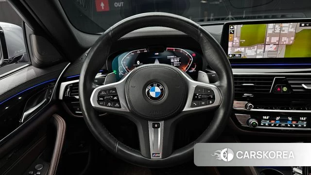 BMW 5 Series (G30) 2023 Серый из Кореи, фото 5