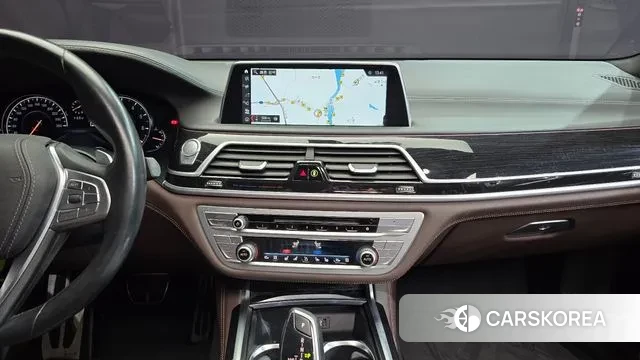 BMW 7 Series (G11) 2018 Серый из Кореи, фото 5