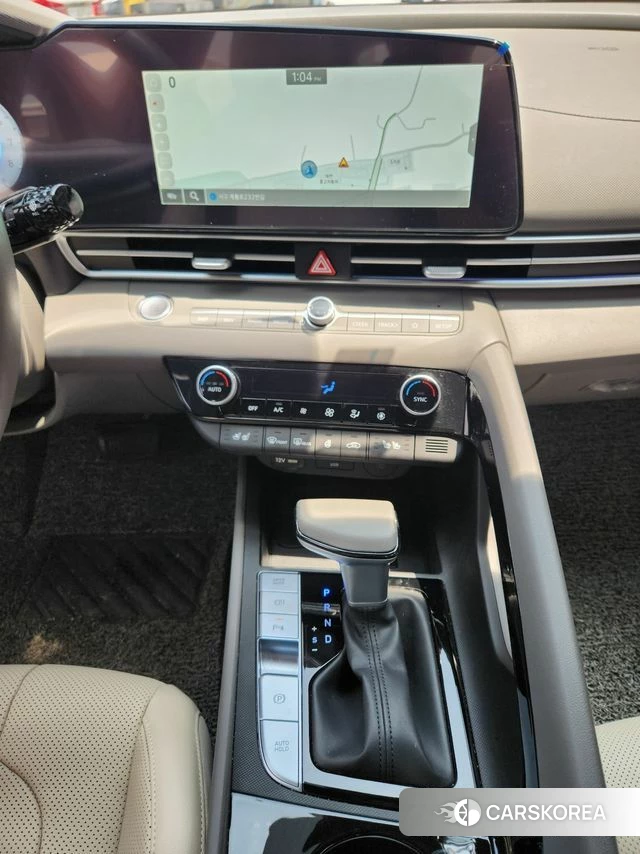 Hyundai The New Avante (CN7) 2024 Серебристо-серый из Кореи, фото 5