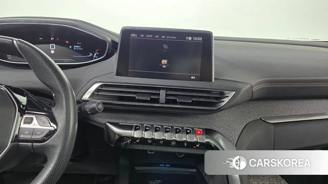 Peugeot 3008 second generation 2020 Белый из Кореи, фото 5