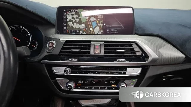 BMW X4 (G02) 2018 Черный из Кореи, фото 5