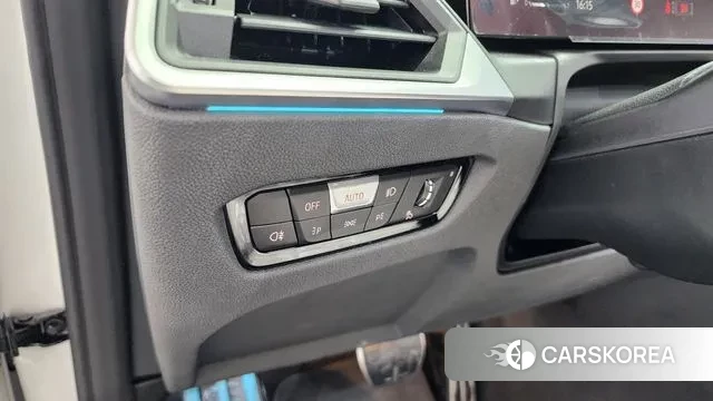 BMW 4 Series (G22) 2023 Белый из Кореи, фото 5