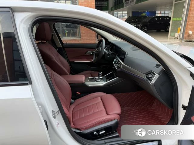 BMW 3 series 2021 Белый из Китая, фото 5