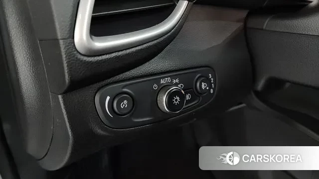 Chevrolet (GM Daewoo) The New Trax 2018 Белый из Кореи, фото 5