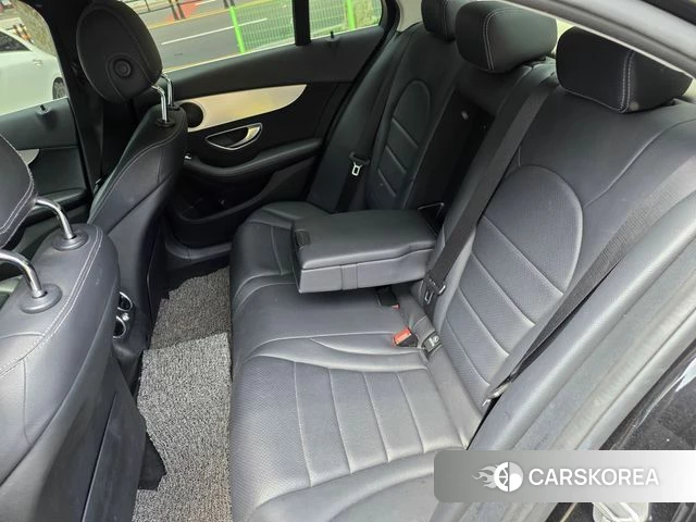 Mercedes-Benz C-Class W205 2018 Черный из Кореи, фото 5