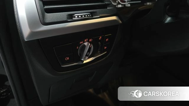 BMW iX3 2022 Черный из Кореи, фото 5