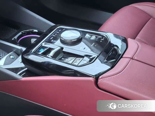 BMW i5 2025 Черный из Китая, фото 5