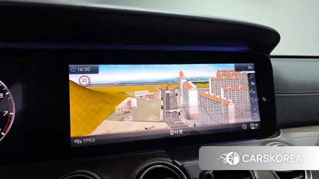 Mercedes-Benz E-Class W213 2019 Белый из Кореи, фото 5