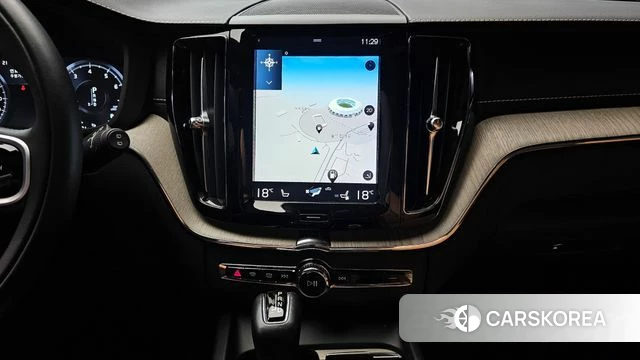 Volvo XC60 second Generation 2020 Серебряный из Кореи, фото 5