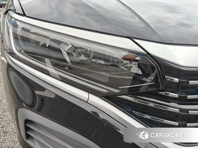 Volkswagen Passat 2025 Черный из Китая, фото 5