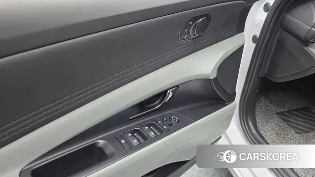 Hyundai The New Avante (CN7) 2025 Белый из Кореи, фото 5