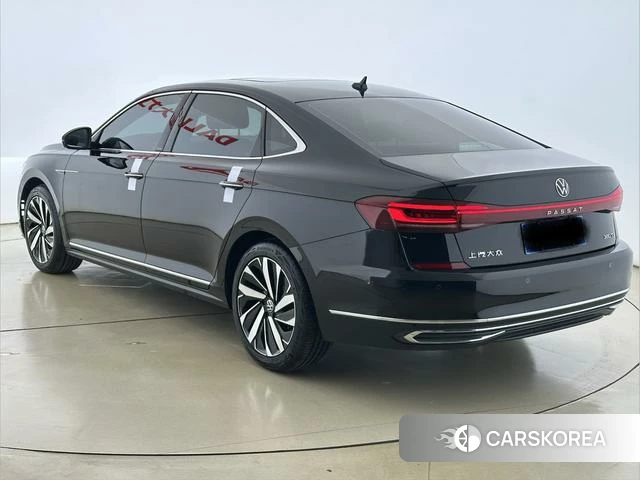 Volkswagen Passat 2025 Черный из Китая, фото 5