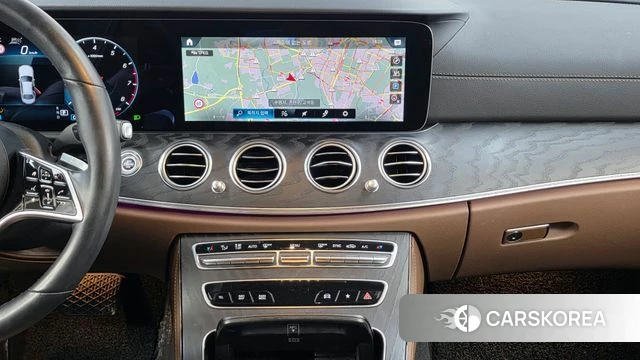 Mercedes-Benz E-Class W213 2021 Черный из Кореи, фото 5