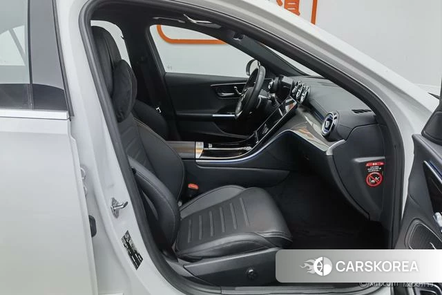 Mercedes-Benz Class C 2023 Белый из Китая, фото 5