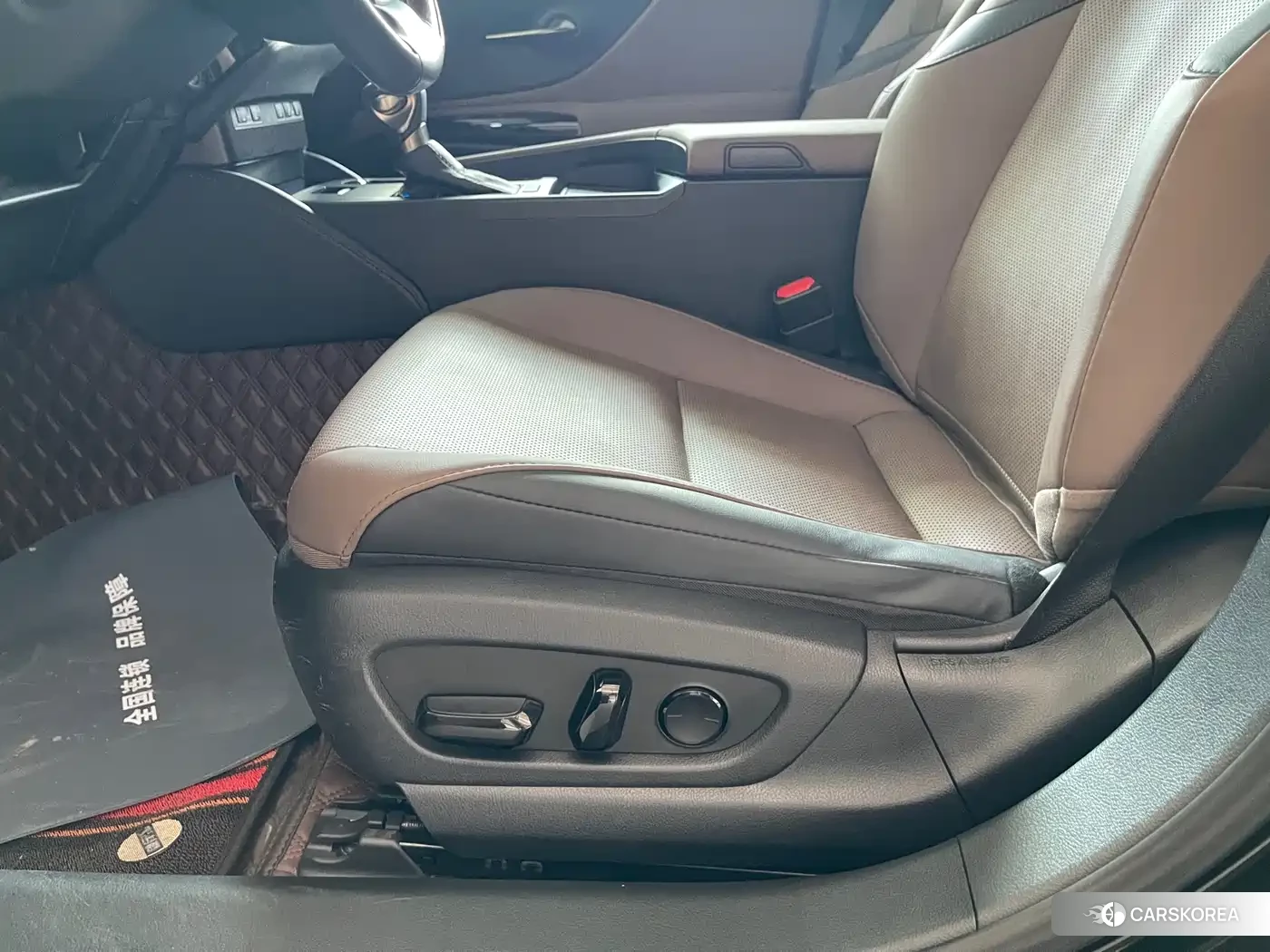Lexus ES 2023 Черный из Китая, фото 5