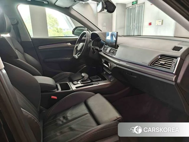Audi Q5L 2022 Черный из Китая, фото 5