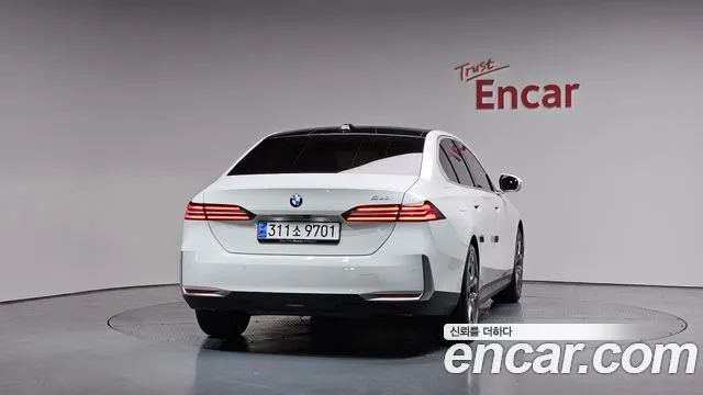 BMW 5 Series (G60) id 2676262 из Кореи 5