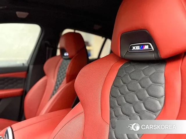 BMW X6M (G06) 2023 Белый из Кореи, фото 5