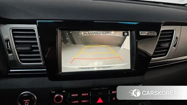 Kia Niro EV 2021 Серебристо-серый из Кореи, фото 5