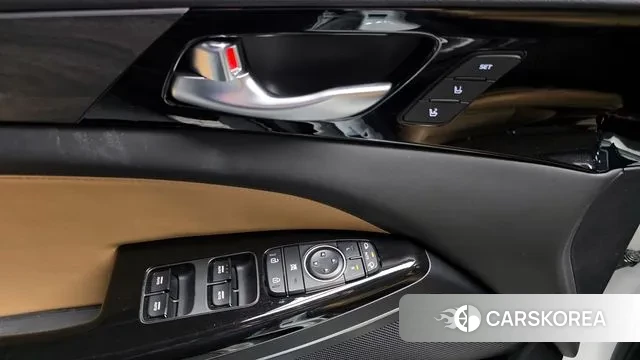 Kia K7 Premier Hybrid 2021 Белый из Кореи, фото 5