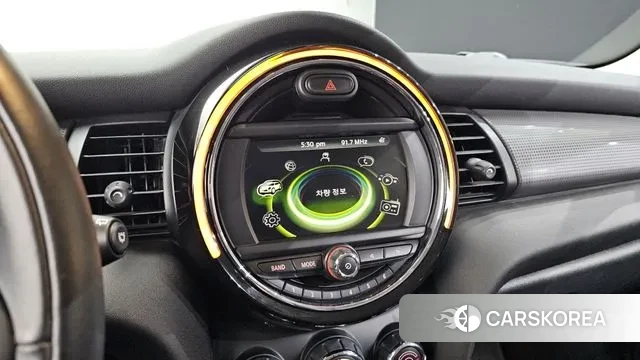 Mini Cooper 2018 Синий из Кореи, фото 5